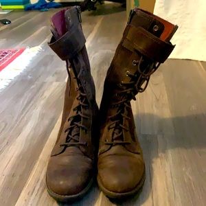 Moto zip up boots